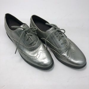 Cole Haan Original Silver Metallic Leather Waterproof Lace Up Wingtip Oxfords